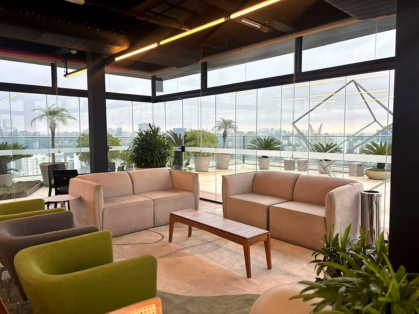Área externa do rooftop PicPay